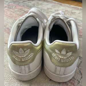 Adidas Stan Smith Sneakers - white and gold